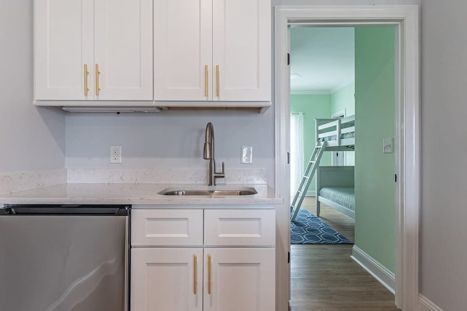 Kitchenette in family room
