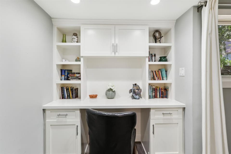 Office Space in Master Bedroom at 78 South Sea Pines