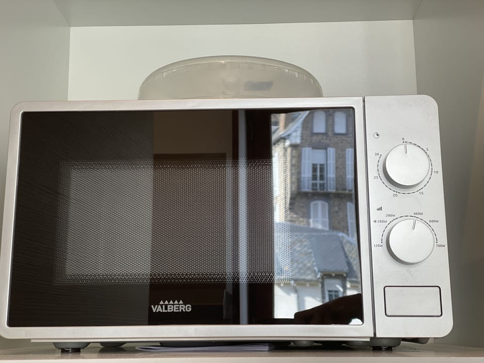 Microwave