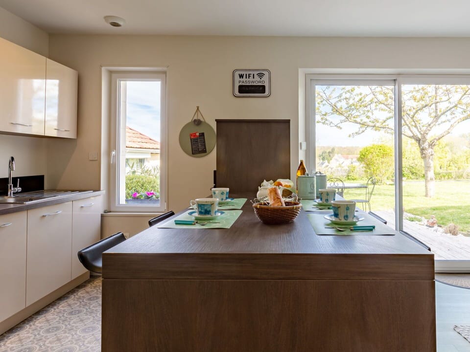 Cabinetry, Property, Countertop, Plant, Window, Table, Sink, Wood, Kitchen Sink, Drawer