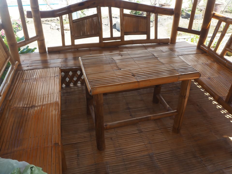Dining / drinking area
