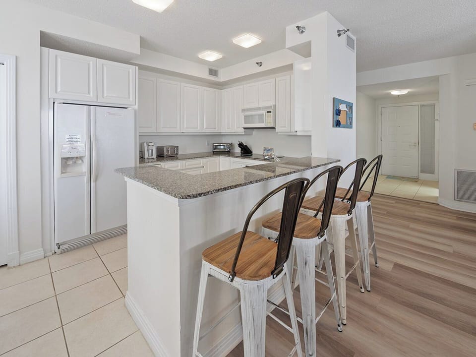 Kitchen Bar
