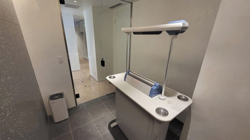 Smoking area on the first floor