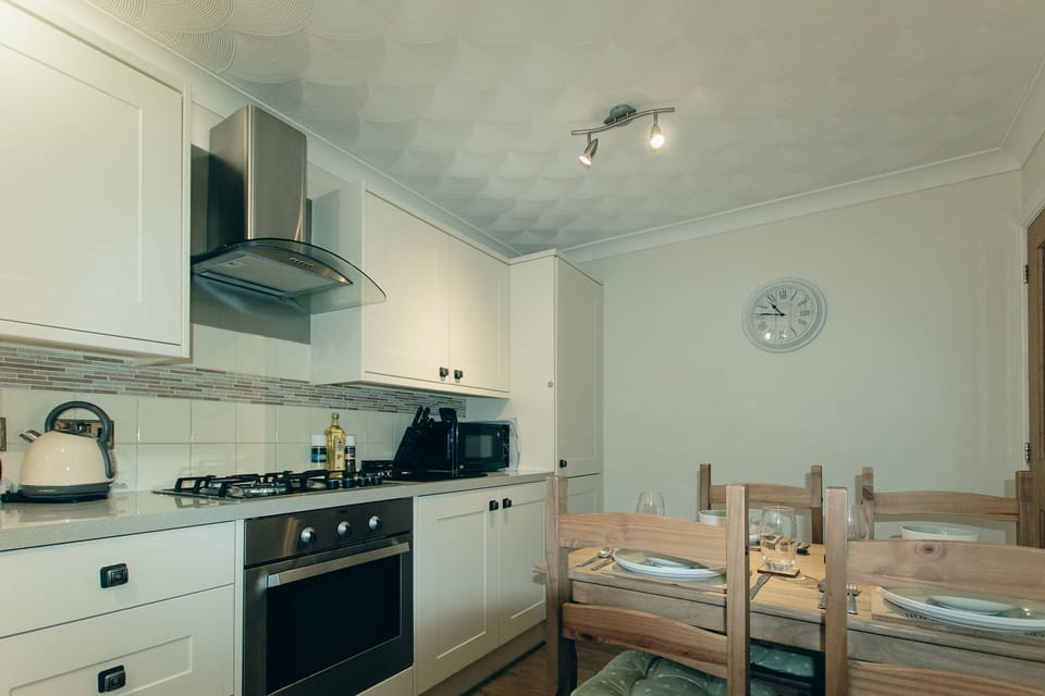 Kitchen 3