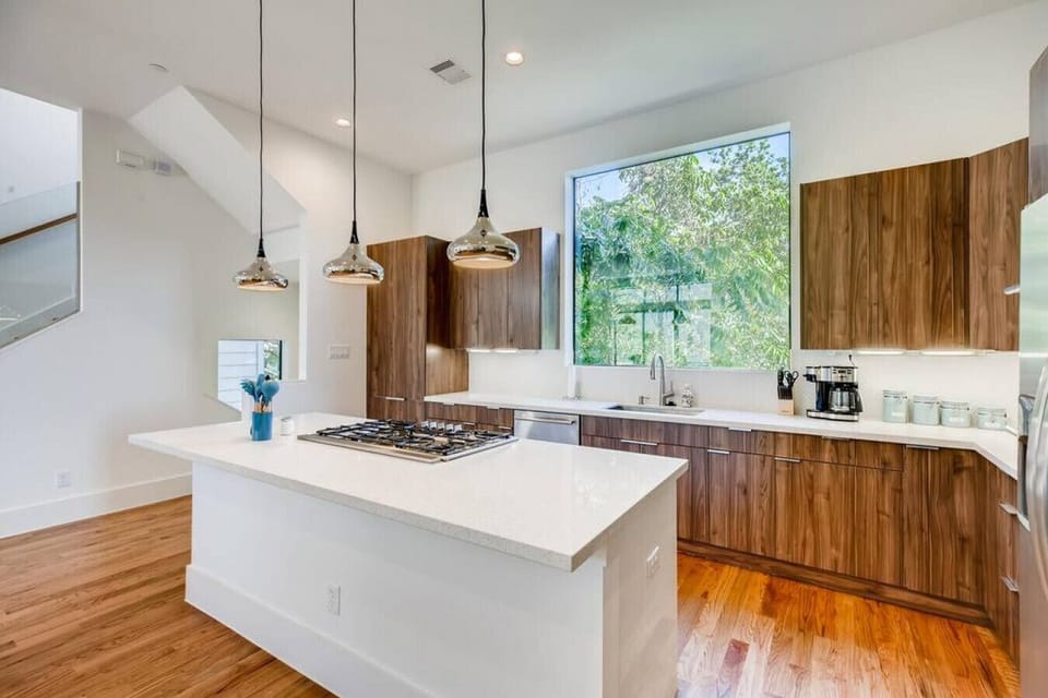 Fully Equipped Kitchen - 2nd Floor