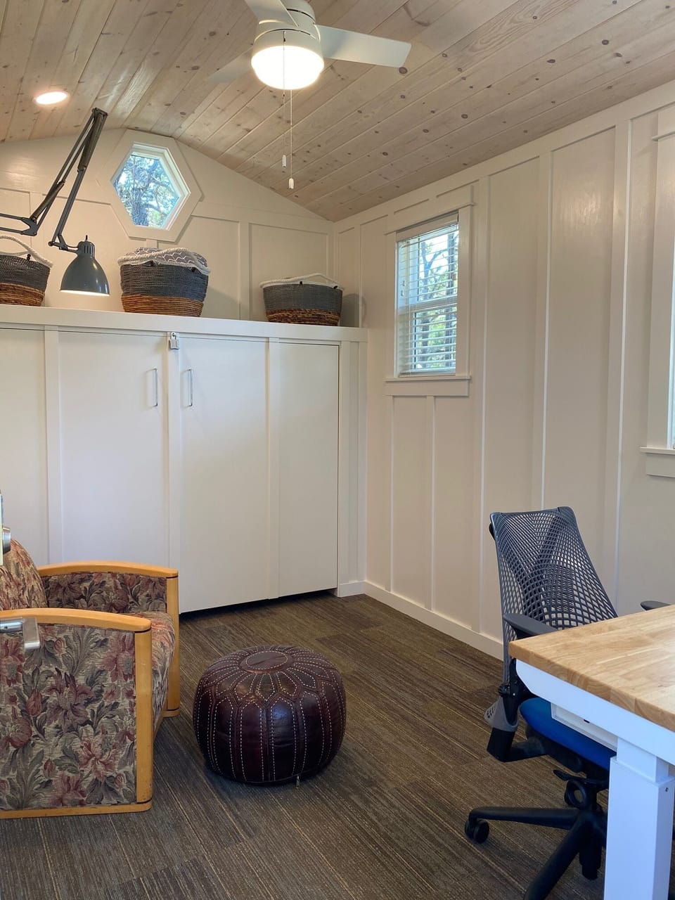 Private Studio with desk