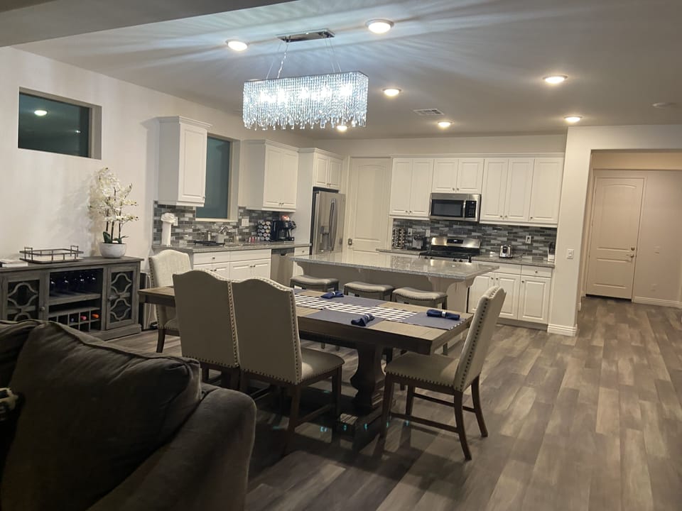 Dining room/Kitchen view 