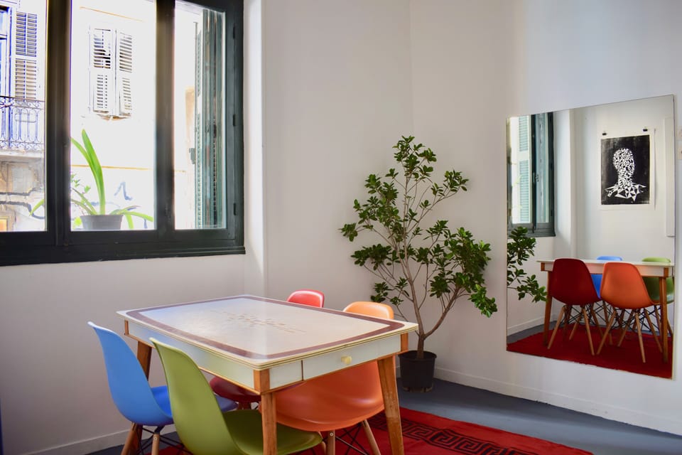 EP9G - Mezzanine floor apartment dining