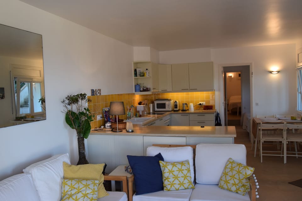 Apartment with sea views to  500 mts from the beach-BEGUR-COSTA BRAVA. 4 people.