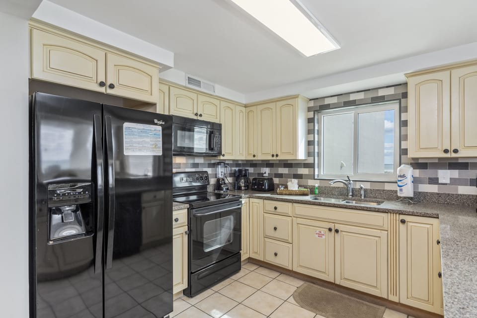 Open Kitchen