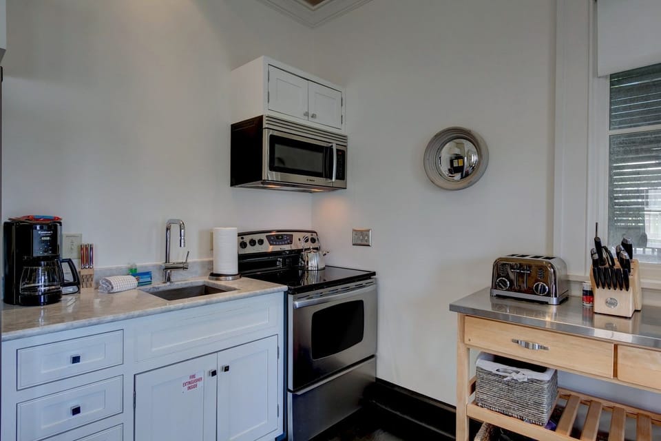 Kitchenette