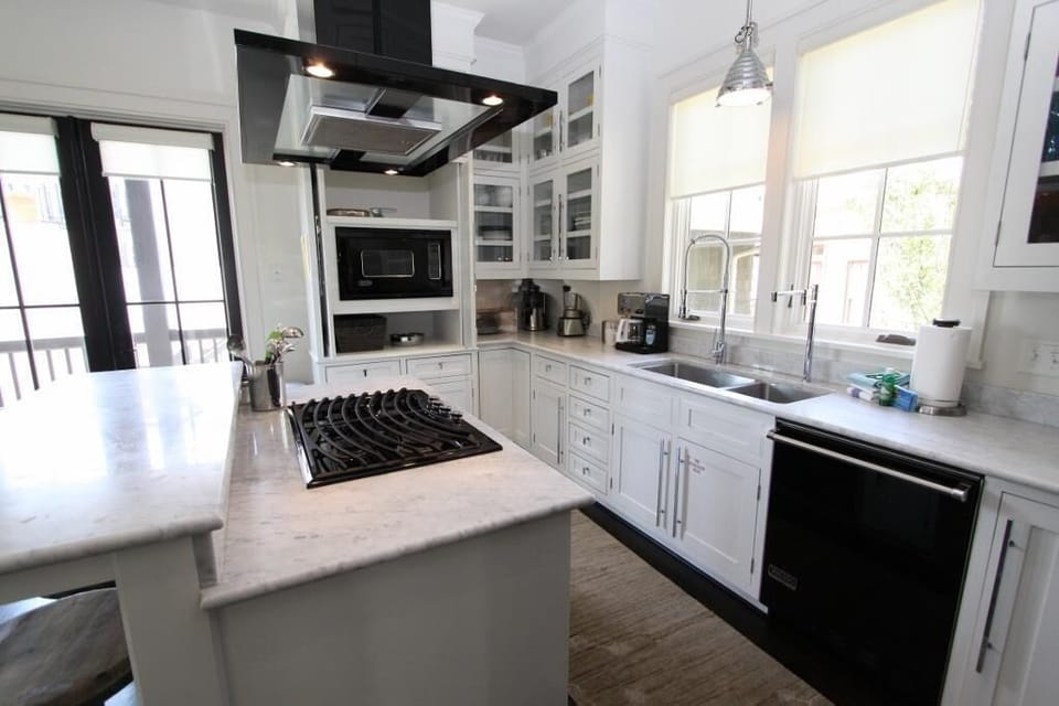 Kitchen - Stove top (1024x683)