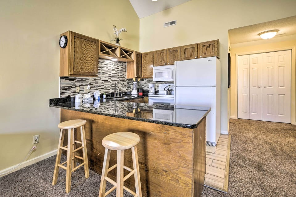 Kitchen | Fully Equipped