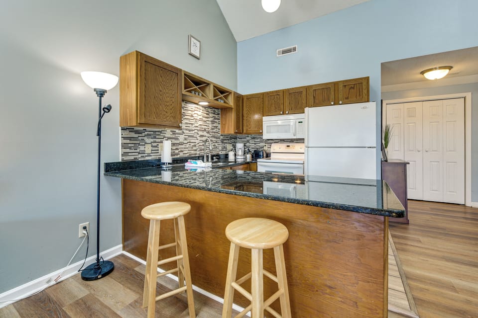 Studio | Kitchen