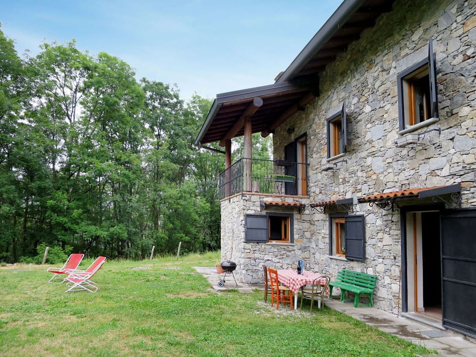 Property, Door, House, Building, Outdoor Furniture, Furniture, Real Estate, Home, Garden