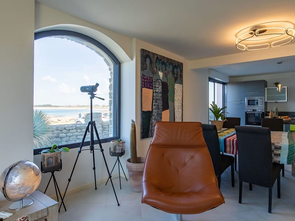 Furniture, Property, Building, Plant, Azure, Table, Houseplant, Comfort, Chair, Lighting