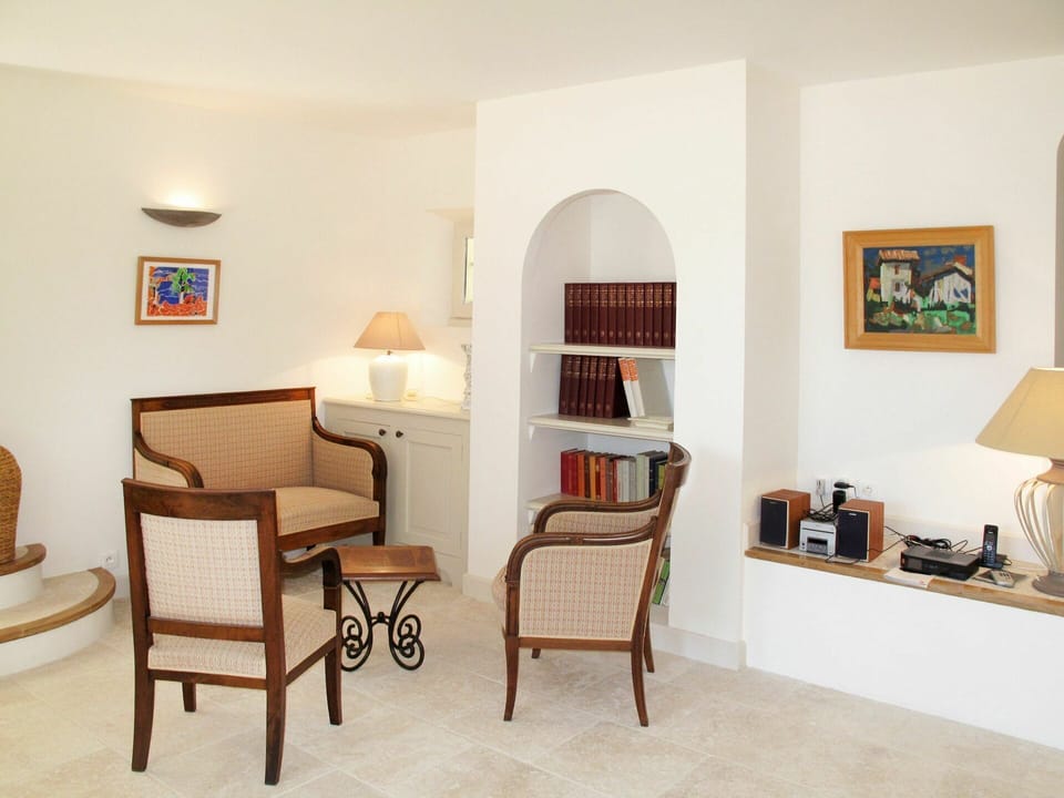 Room, Furniture, Property, Interior Design, Floor, Building, Living Room, Yellow, Table, Real Estate
