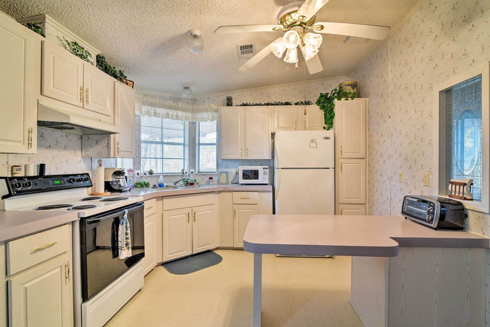 Kitchen | Blender | Coffee Maker | Cooking Basics