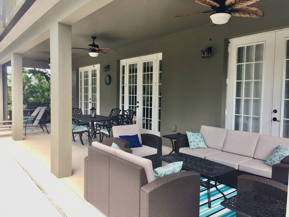 Outdoor Lanai