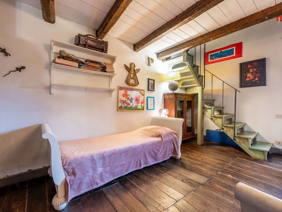 Property, Furniture, Building, Comfort, Wood, Interior Design, Architecture, Floor, Flooring, House