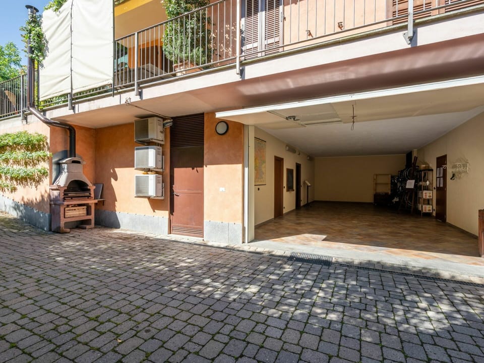 Plant, Building, Window, Infrastructure, Road Surface, Door, Asphalt, Floor, Neighbourhood, Wood