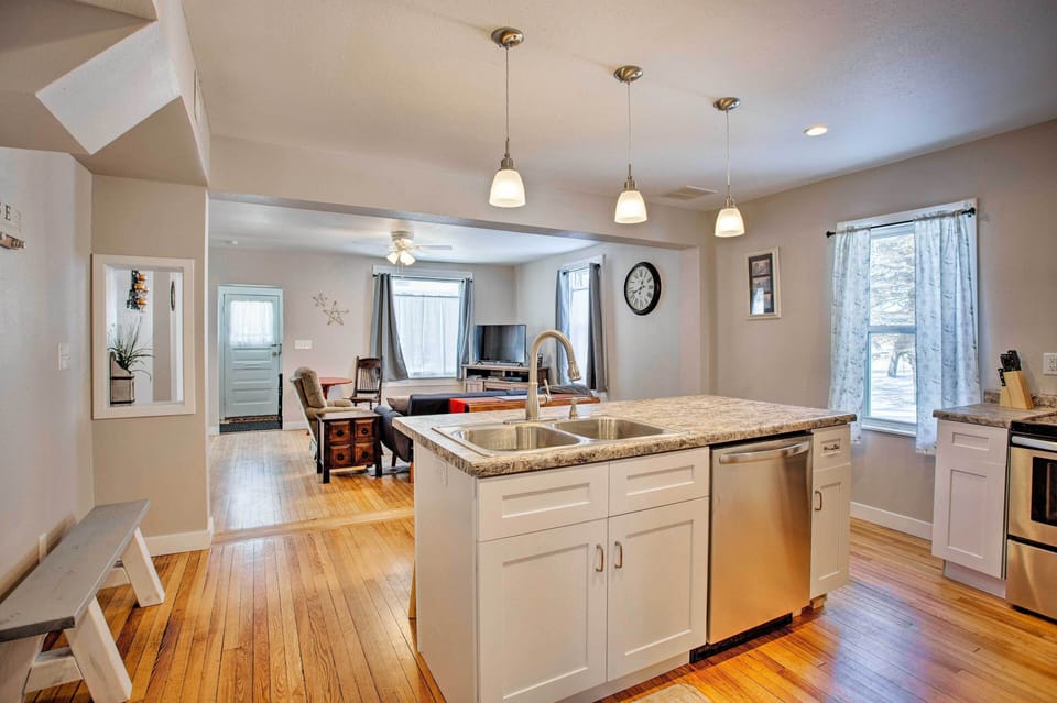 Kitchen | Fully Equipped