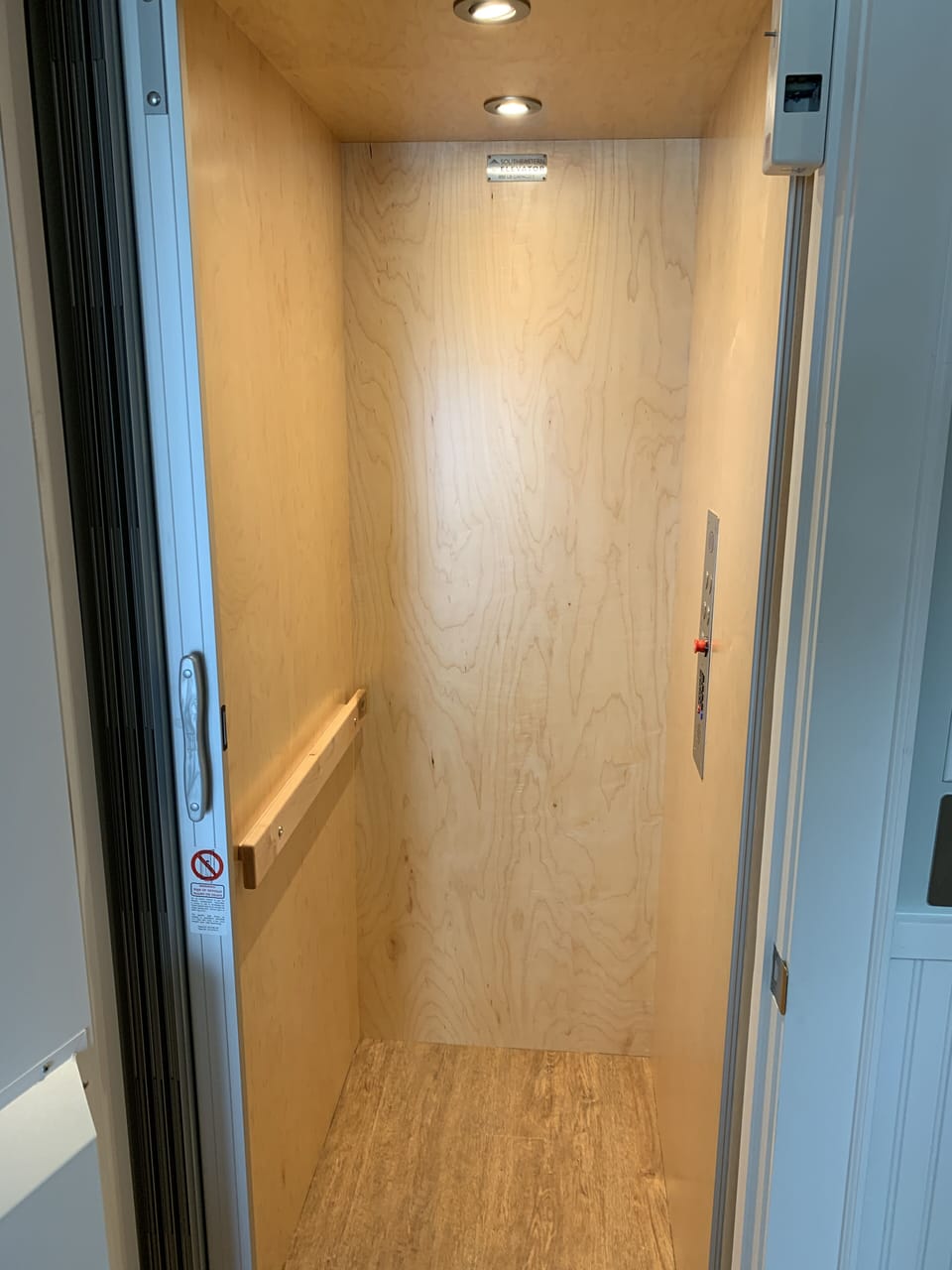 Elevator for all floors. Perfect for limited mobility persons, luggage/groceries