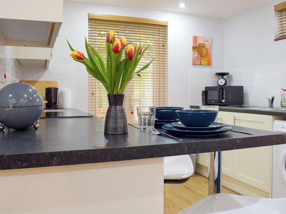 Well equipped kitchen area | The Studio, Long Hanborough, near Witney
