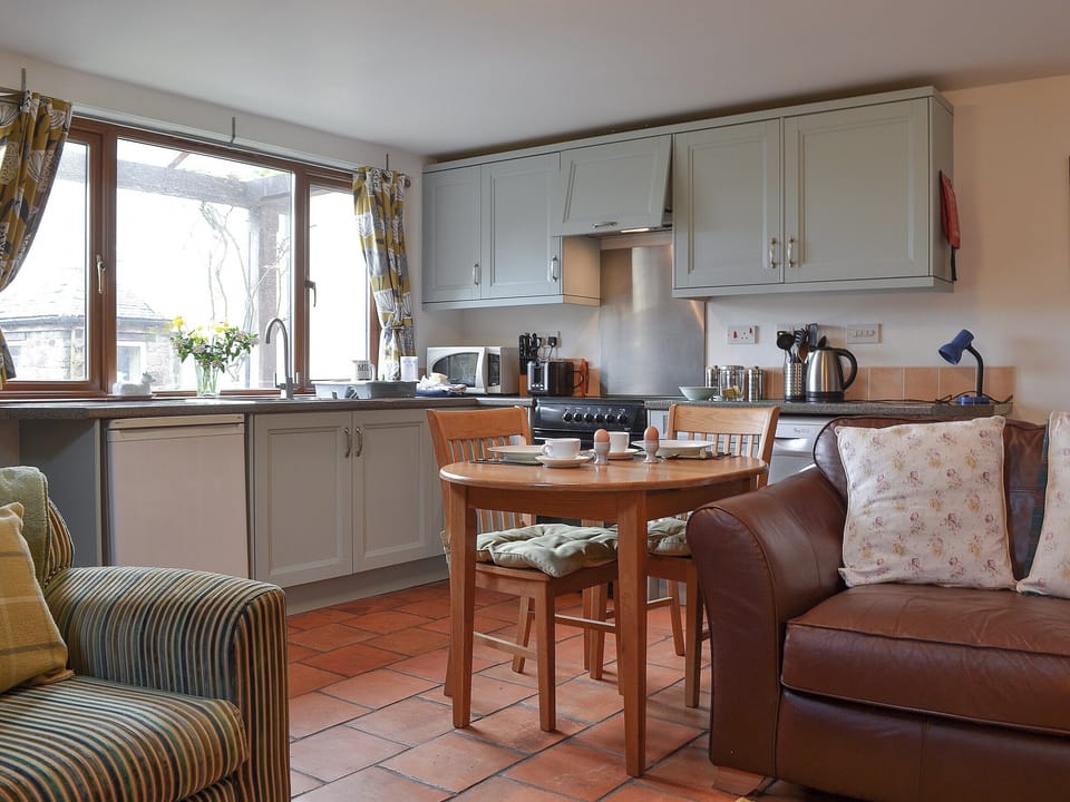 Open plan living space | Gardener&rsquo;s Cottage - Orchard Farm, Bideford