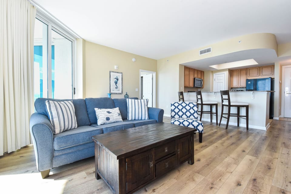 The Palms of Destin 2417 - Living Room