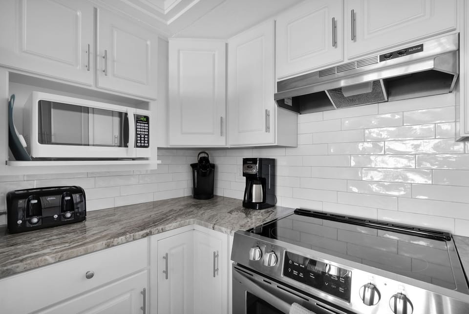 24-web-or-mls-2 Donaville 615_024