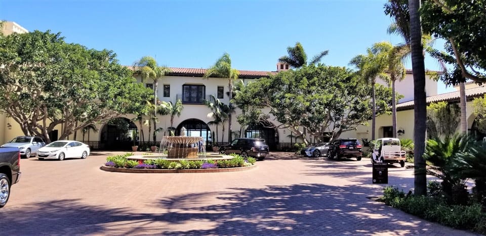 Pick up your Keys from the Resort Front  Desk and Enjoy  Full Resort Amenities