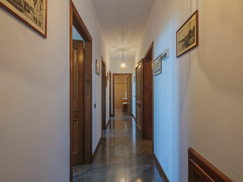 Picture Frame, Property, Wood, Door, Interior Design, Floor, Flooring, Wall, Hall, Building
