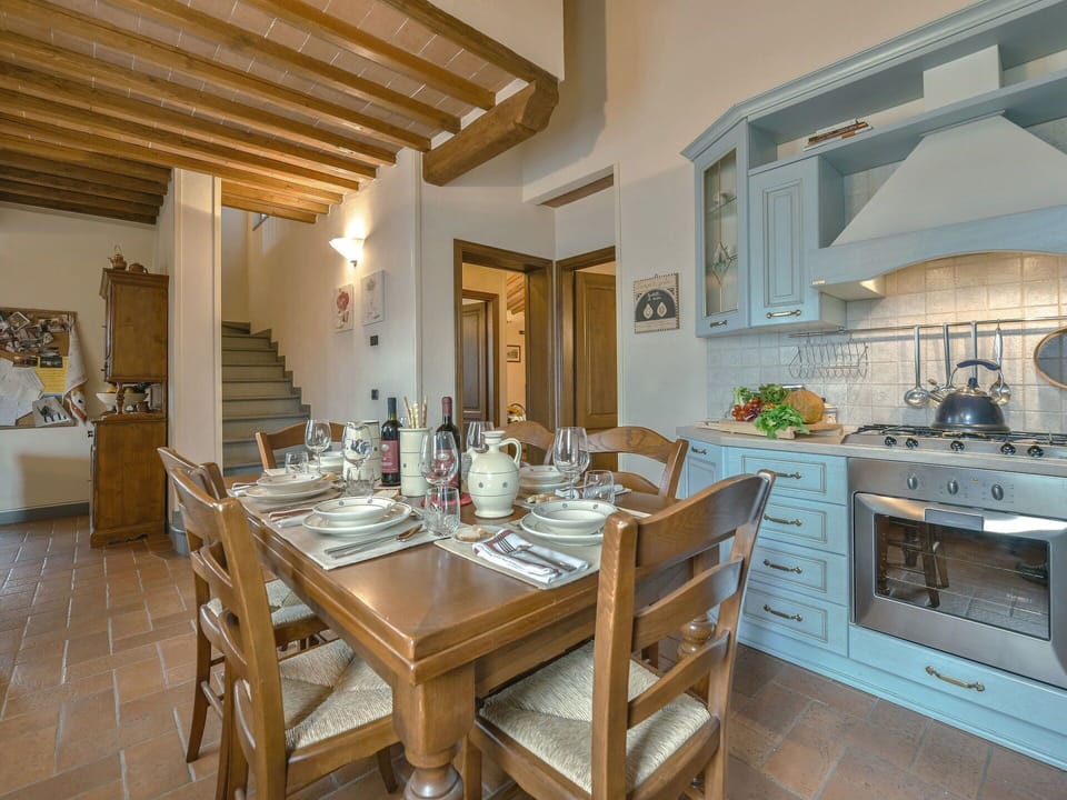 Table, Furniture, Property, Countertop, Cabinetry, Chair, Wood, Lighting, Interior Design, Building