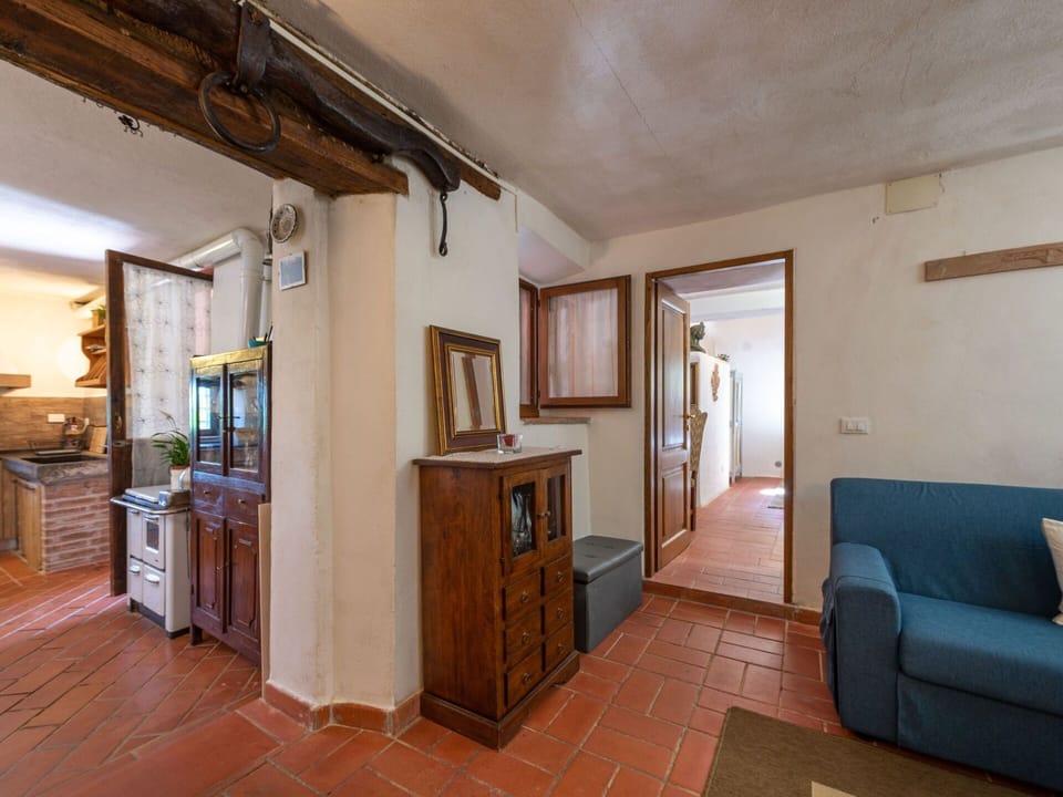 Furniture, Building, Picture Frame, Cabinetry, Houseplant, Azure, Wood, Plant, Drawer, Architecture