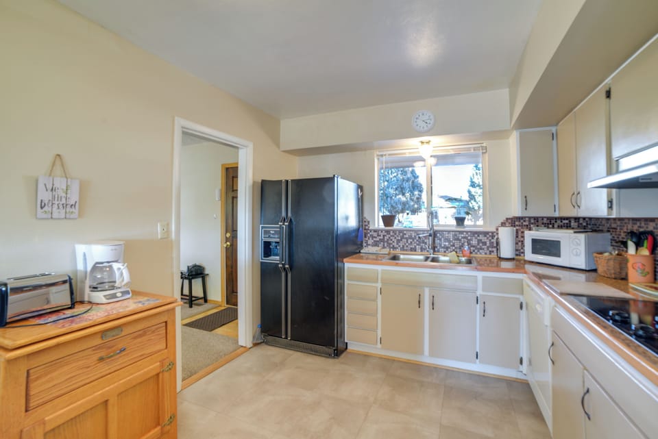 Fully Equipped Kitchen | Drip Coffee Maker