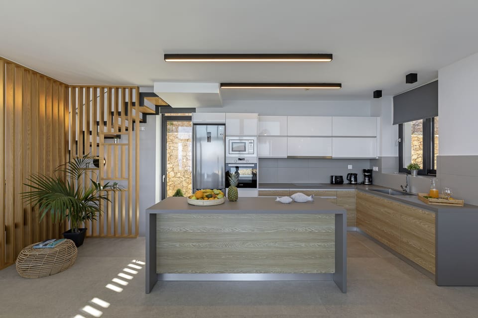 Modern fully equipped kitchen 