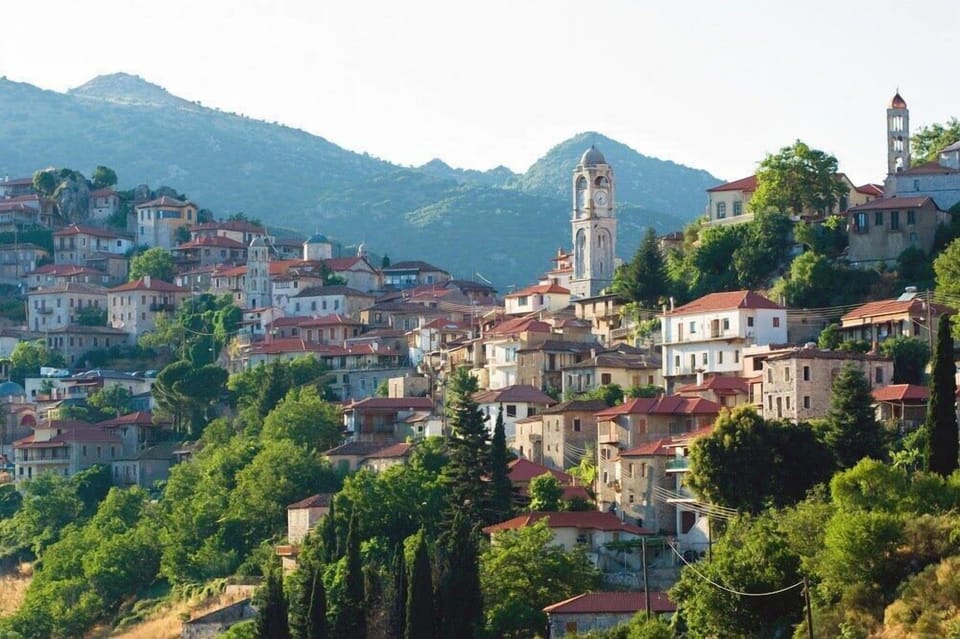 Discover the charm of Dimitsana's picturesque beauty