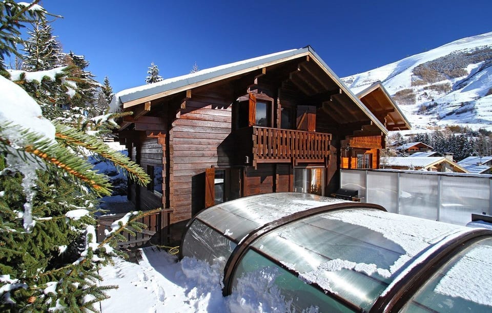 Your beautiful holiday rental is great in any season.