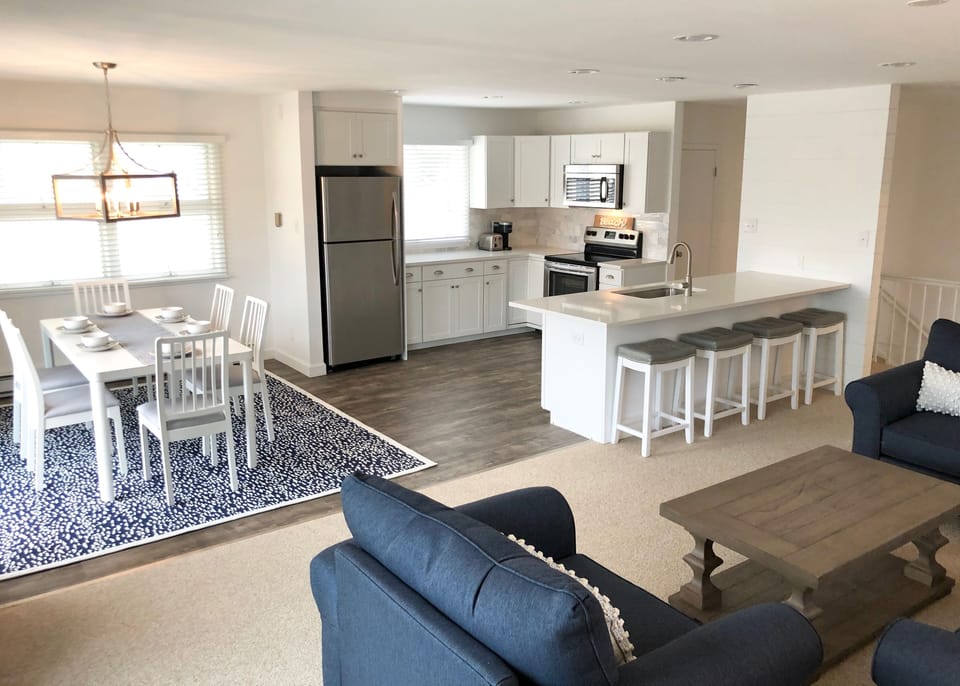 Open concept kitchen / dining / living