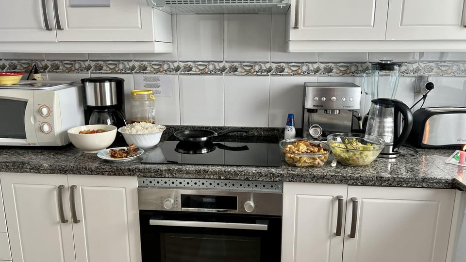 Fully equipped kitchen