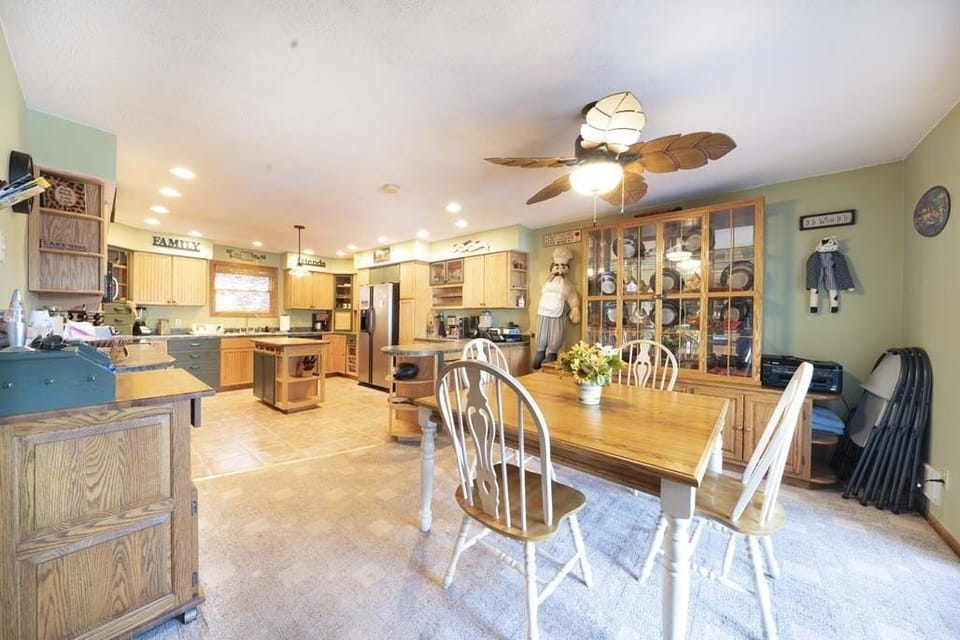 Dining Area into Kitchen