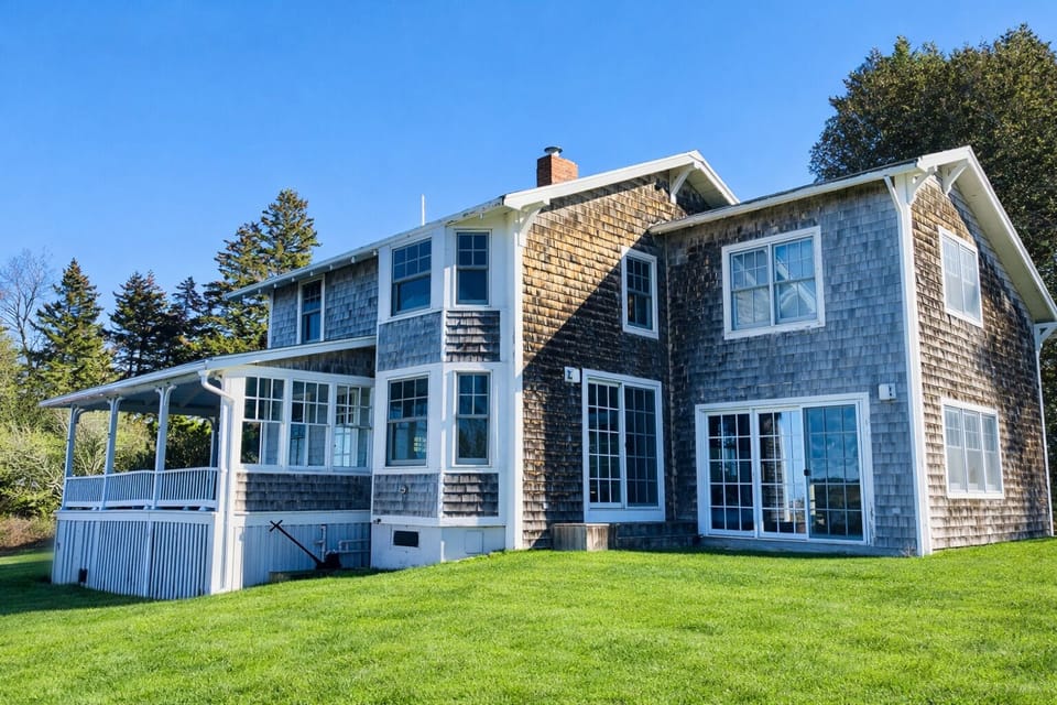 Welcome to Sherrill's Seaside Cottage!