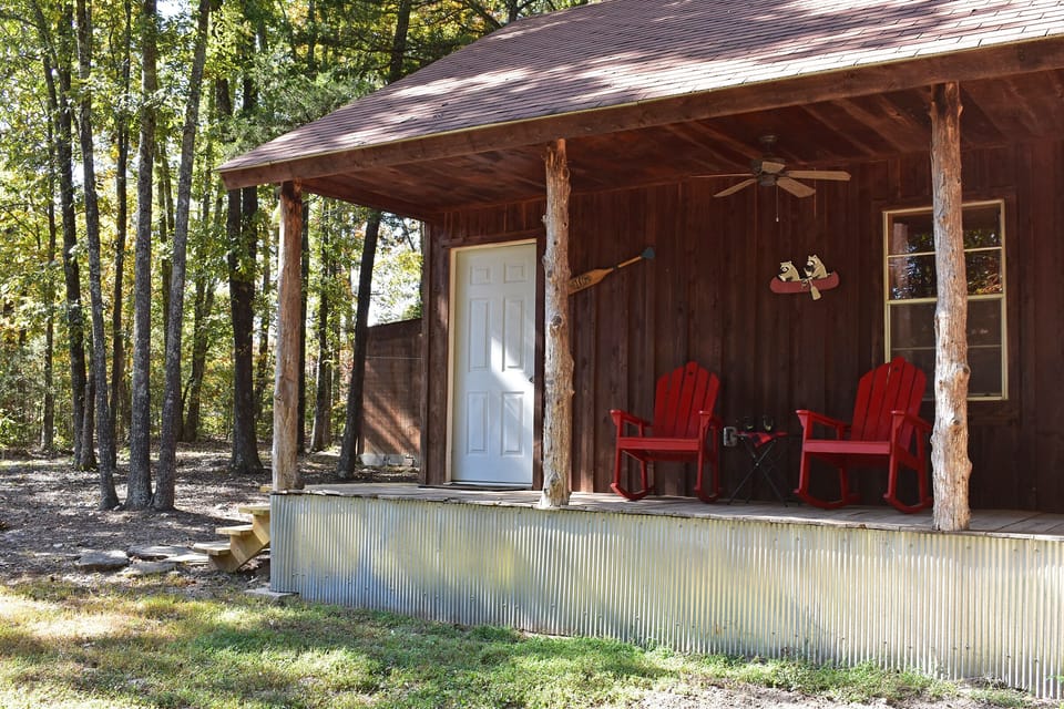 Escape to the Buffalo Bender Cabin!