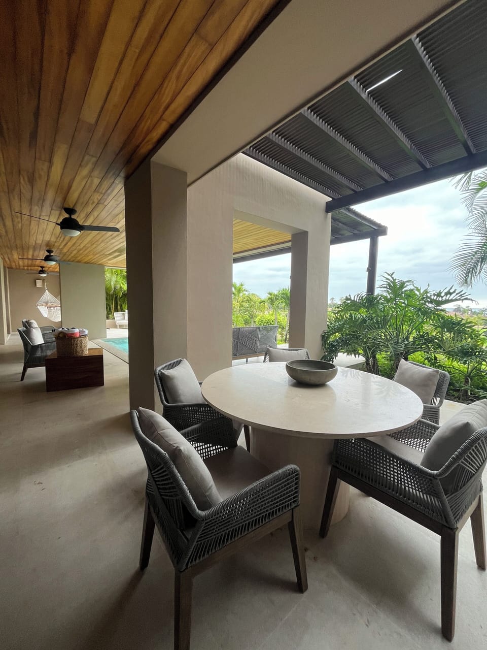 Outdoor dining