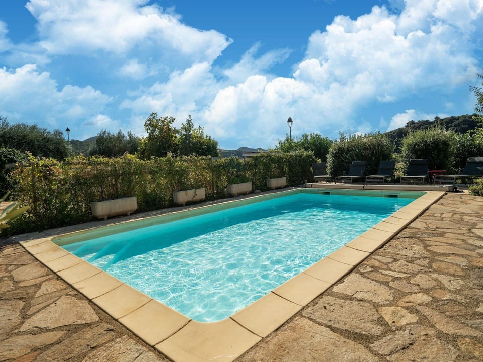 Holiday Home Swimming Pool