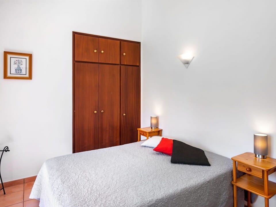 Furniture, Comfort, Textile, Wood, Orange, Interior Design, Bed, Floor, Cabinetry