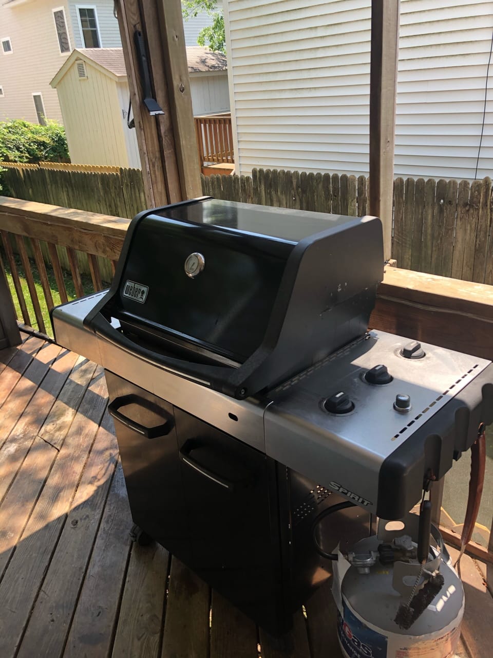 Deck grill