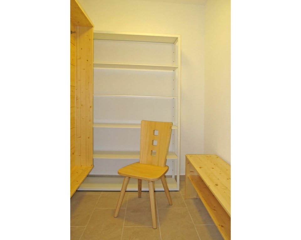 Furniture, Room, Yellow, Chair, Property, Floor, Wall, House, Interior Design, Table