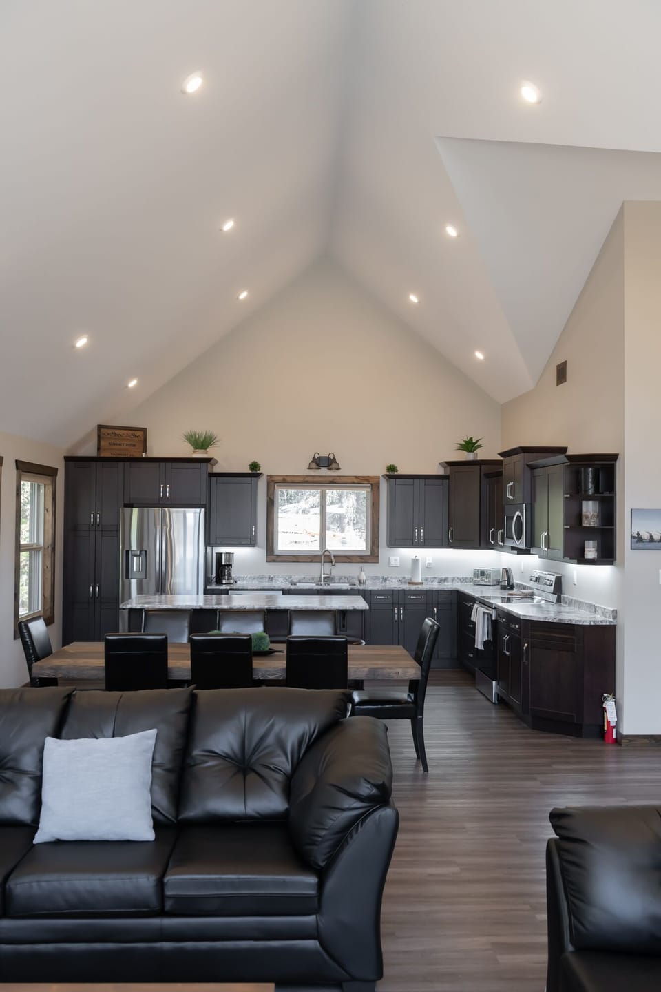 Summit View Cabin Rental (1762)